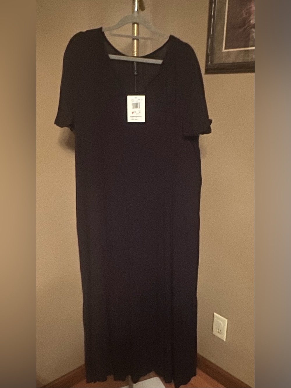 Raviya Black Short-Sleeve Swim Coverup Dress